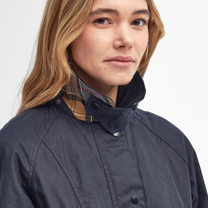 Collar detail on the Barbour Ladies Beadnell Wax Jacket Navy