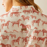 Close up horse print on the Ariat Ladies Rudford Shirt in Blushing Horse