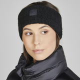 Woman wearing the Eskadron Heritage Boucle Headband in Black