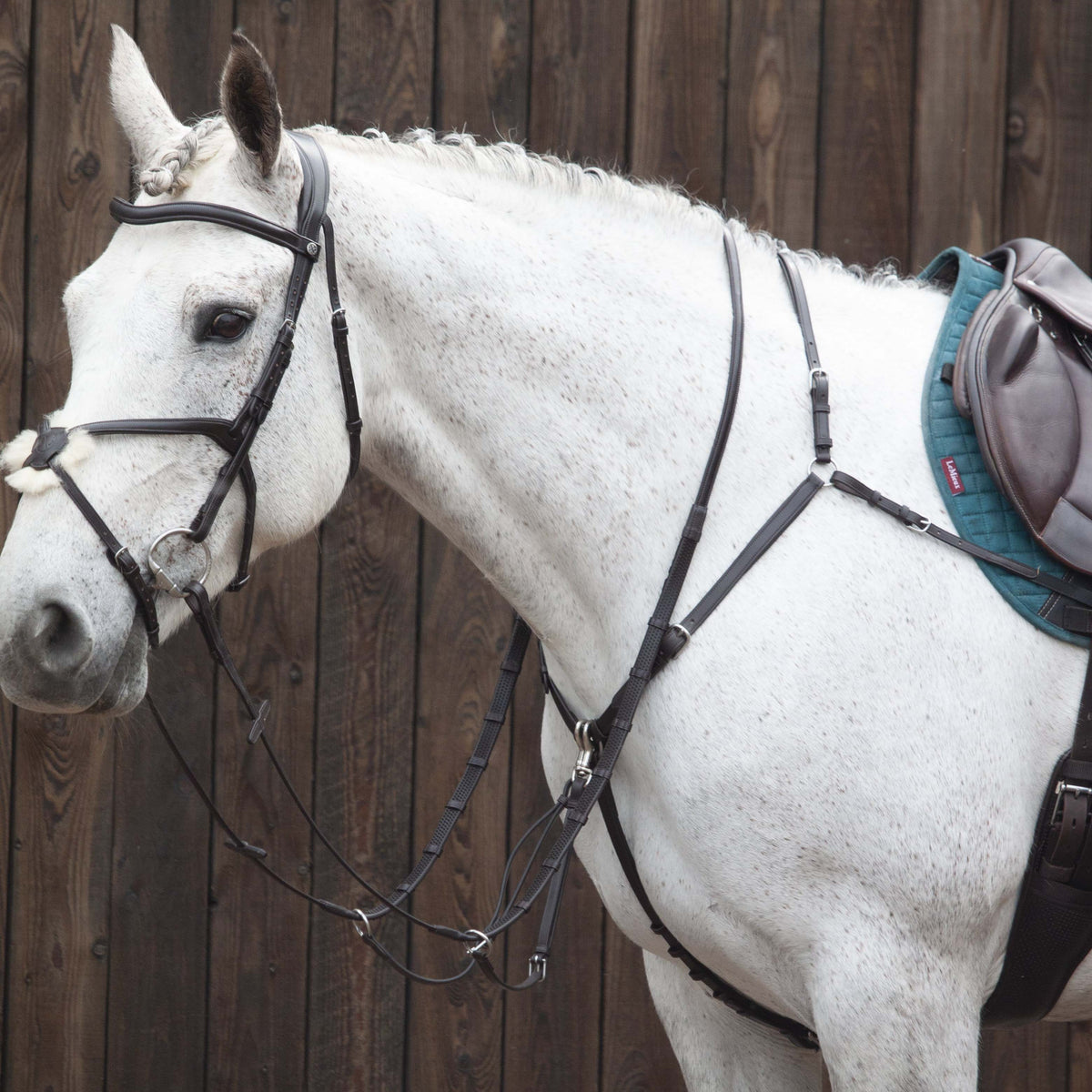 Henry James Saddlery Classic Adjustable Bridge Breastplate